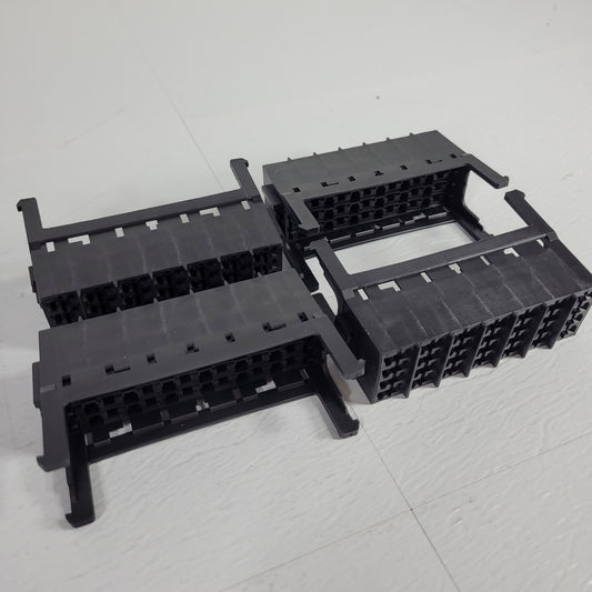 4 Units Aptiv Delphi 12177145 Automotive Mini Fuse Block Base 28 Fuse Black