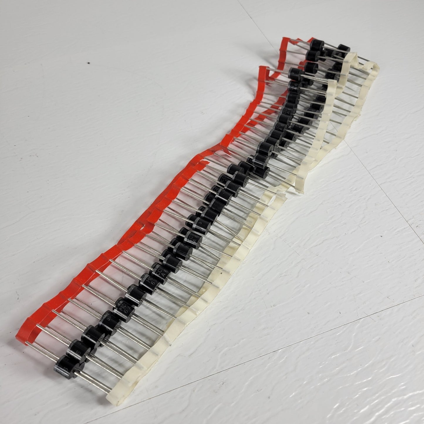 75 Units MCC 6A6-TP Micro Commercial Rectifier Diode 600V 6A R-6 Through Hole