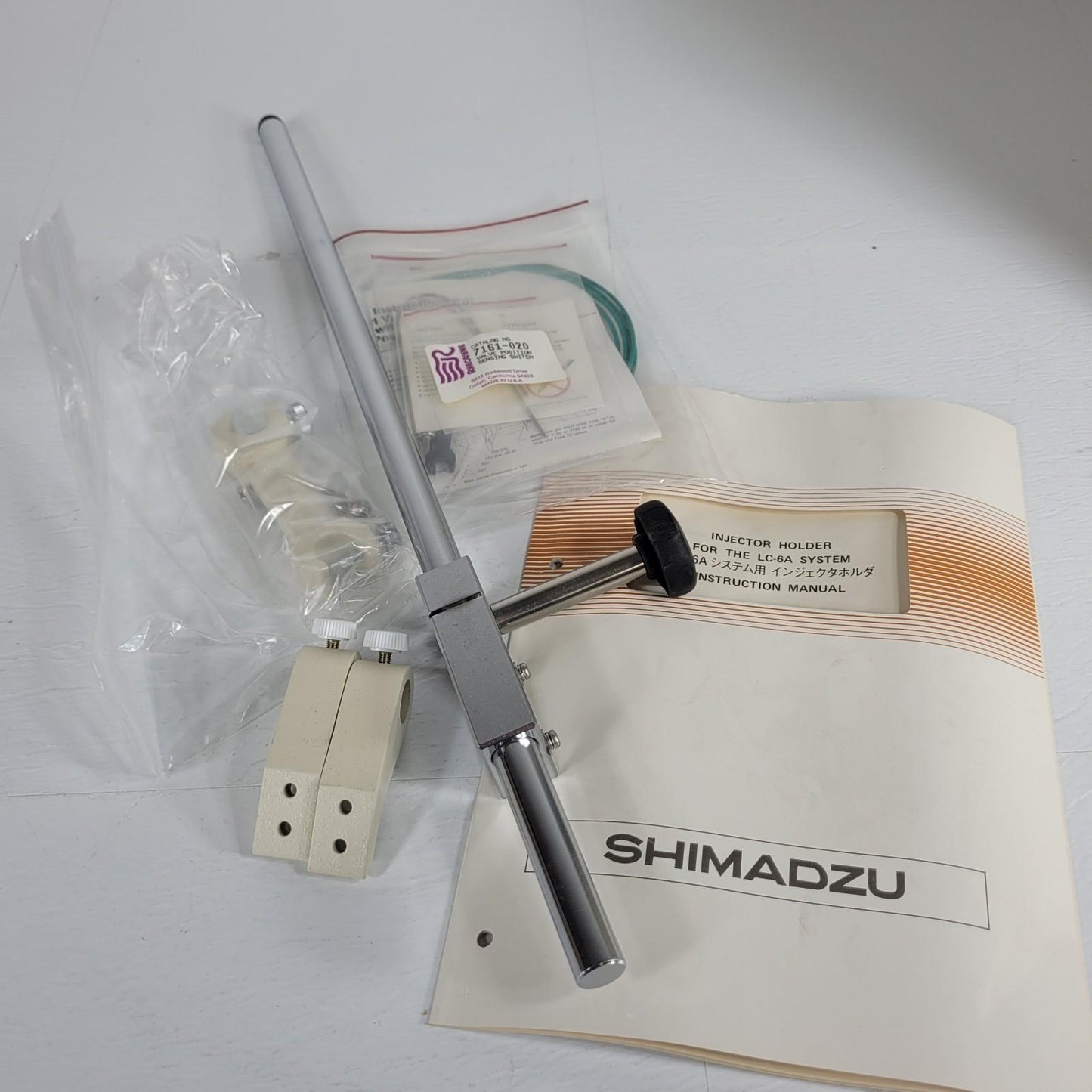 Used Shimadzu LC-6A HPLC Manual Injector Holder Bracket Mount With Accessories