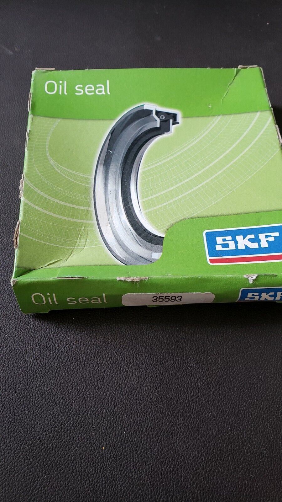 SKF 35593 Nitrile Oil Seal CRWH1 3.5625" x 4.626" x 0.4375"