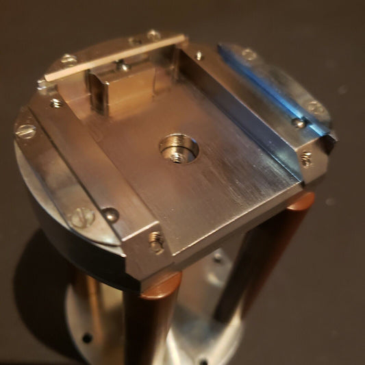 Sliding Sample Stage UHV High Vacuum No Degassing Insulative