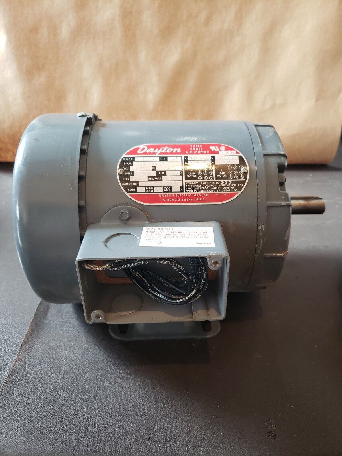 Dayton 2N864-1 Three Phase Motor 1/3 HP 1725 RPM 208-220V 440V