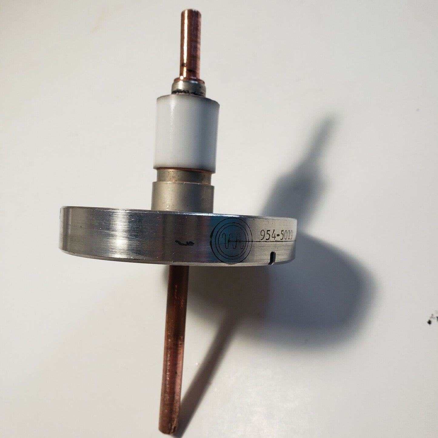 Varian High Voltage Vacuum Feedthrough, 2.75