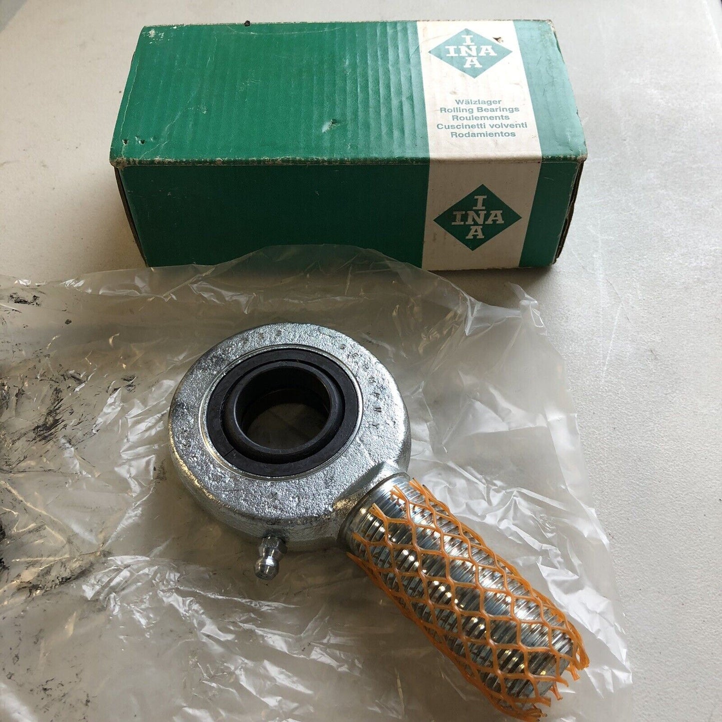 INA GAKFR25PW Bearing