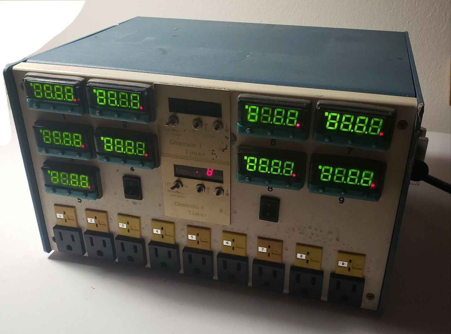 J-Kem 9 Channel Temperature Measurement and Control Unit Mantle with Timer