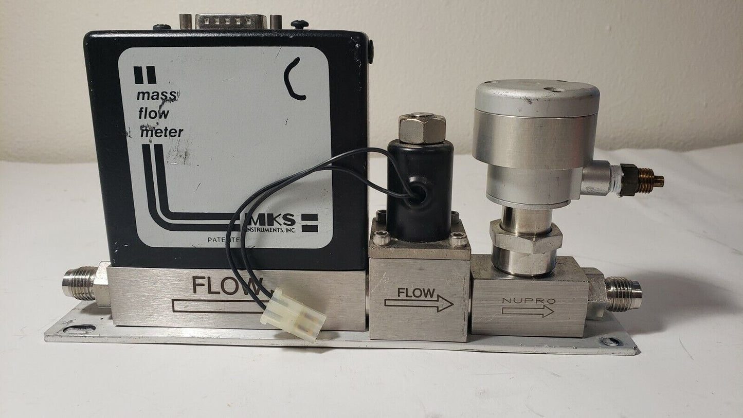 MKS 10 SCCM N2 Mass Flow Controller 2258B-00010RV MFC Gas 1/4" MVCR Fittings