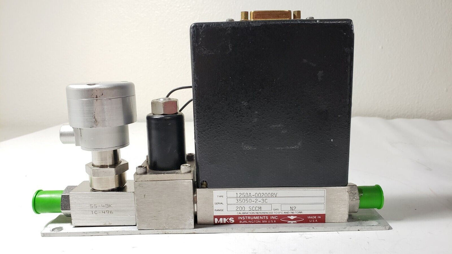 MKS 200 SCCM N2 Mass Flow Controller 1258A-00200RV Gas MFC 1/4" MVCR Fittings