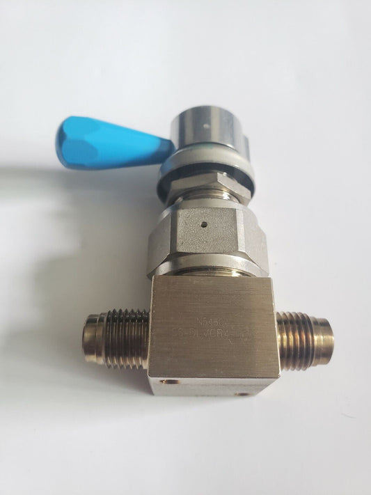 Swagelok SS-DLVCR4-BL High Pressure Purity Diaphragm Sealed Valve 1/4" Male VCR