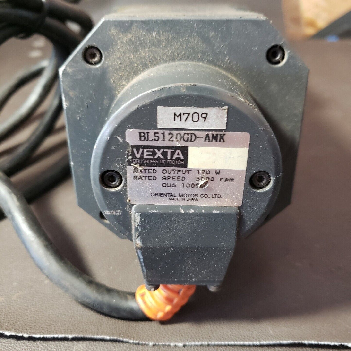 Vexta Oriental BL5120GD-AMK Brushless DC Motor 120w 3000RPM with 5GD30K Gear Box