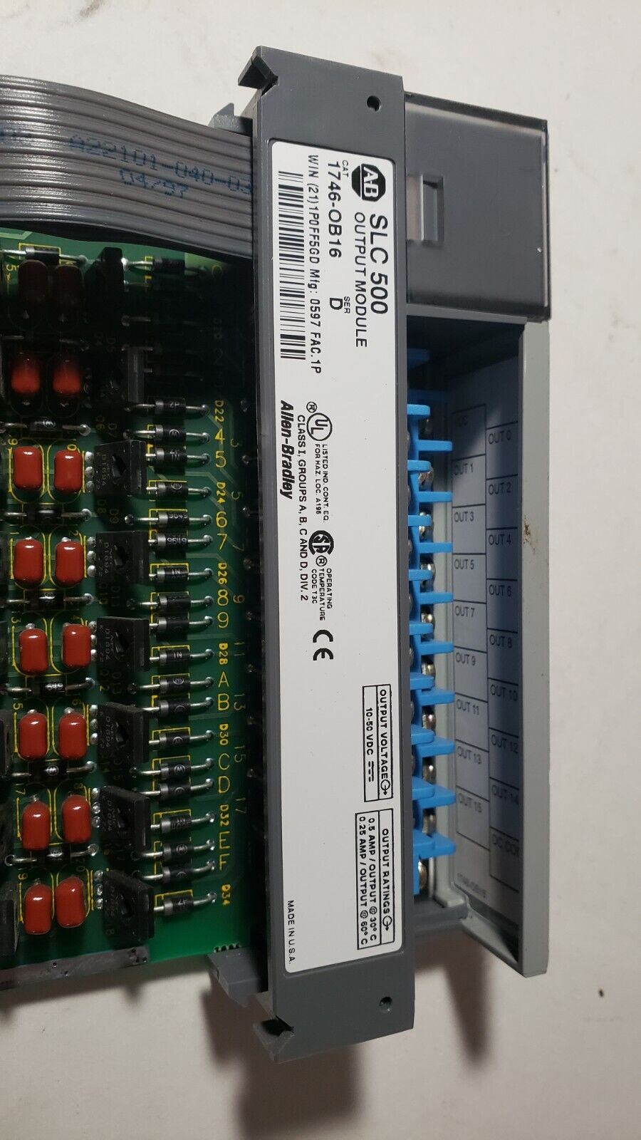 Allen-Bradley AB 1746-OB16 Series D Output Module 10-50VDC SLC500