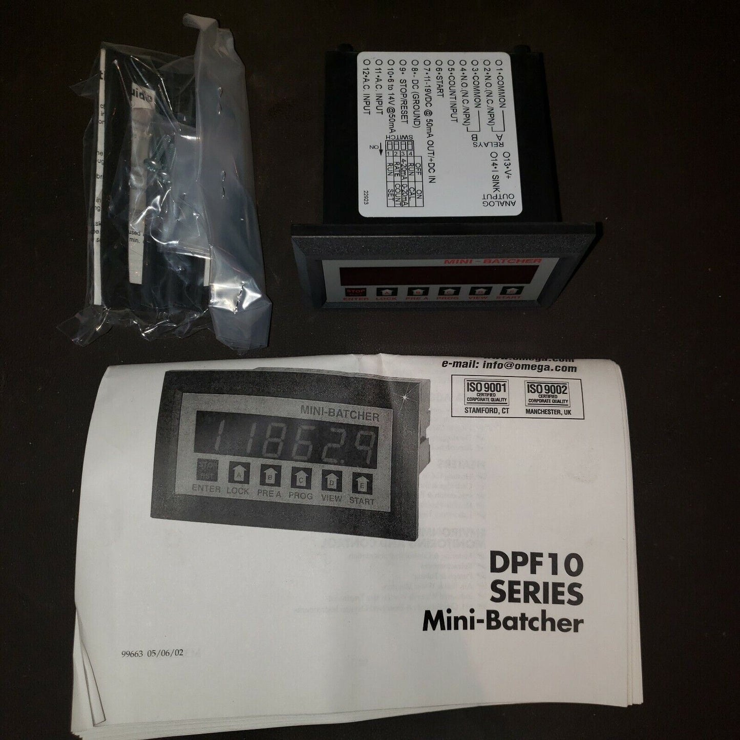 Omega DP-F11 Batch Controller Mini-Batcher