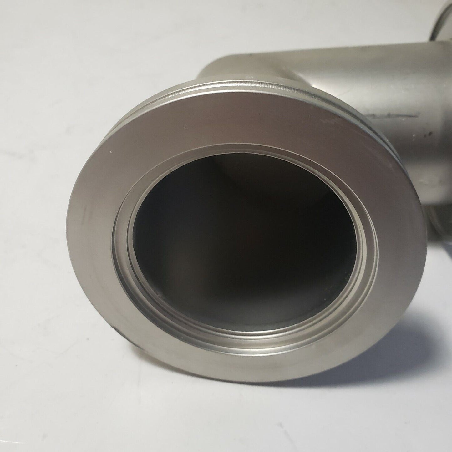 ISO63 ISO-K 90 Degree Elbow Fitting Stainless Steel Flange High Vacuum