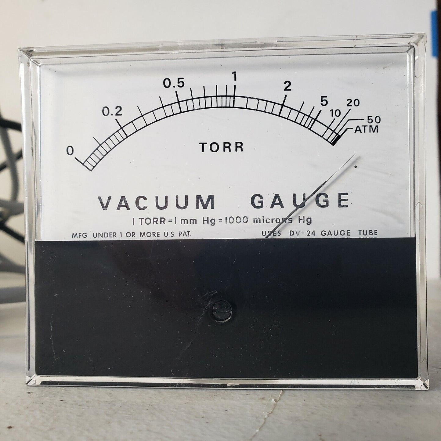 Teledyne Hastings EVH-3 Vacuum Gauge Torr 220 VAC DV-4 Compatible