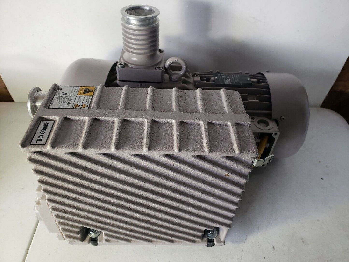 Agilent MS40+ Single-Stage Rotary Vane Vacuum Pump