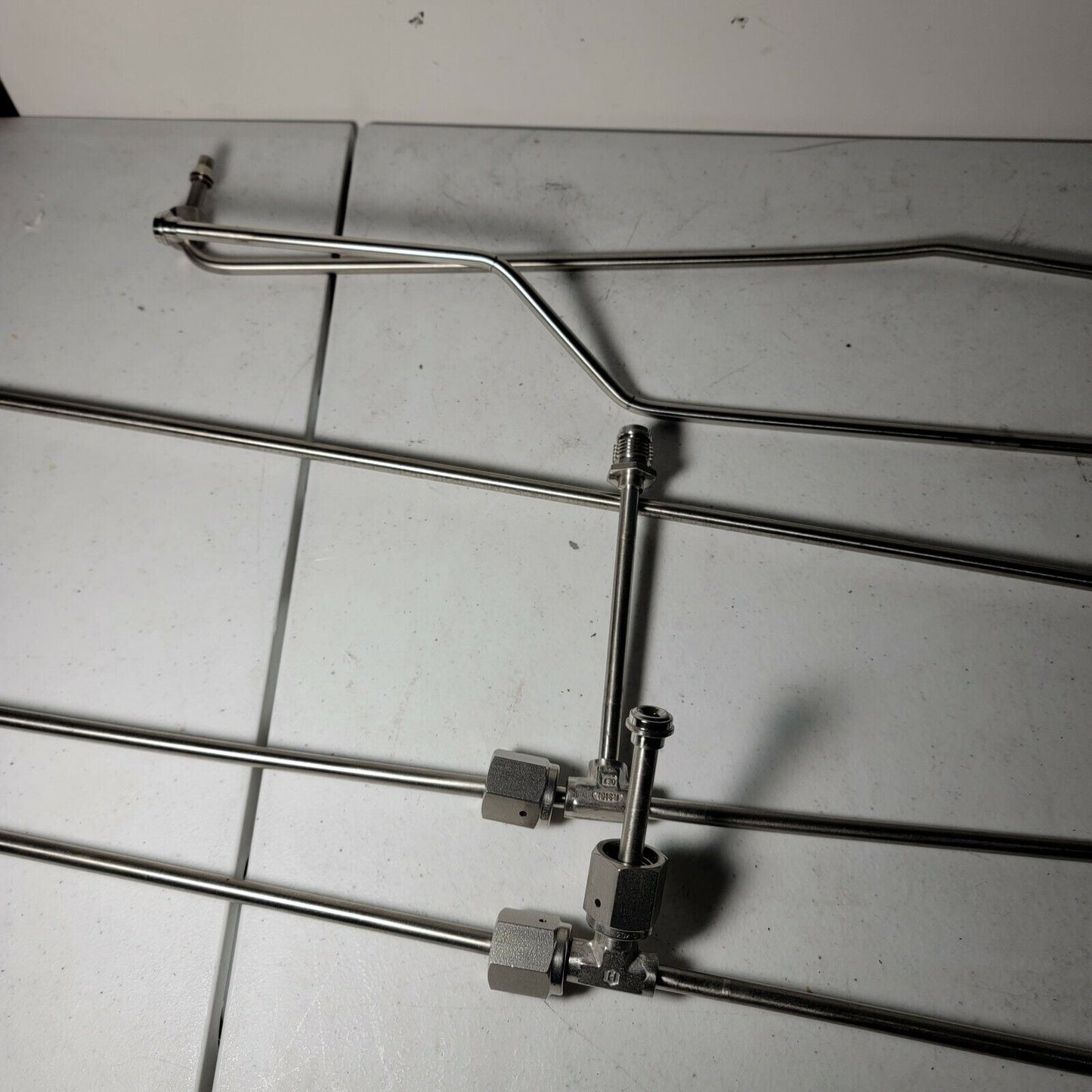 5x Swagelok VCR Custom Sainless Tubing 1/4" Female Male Fittings High Vacuum