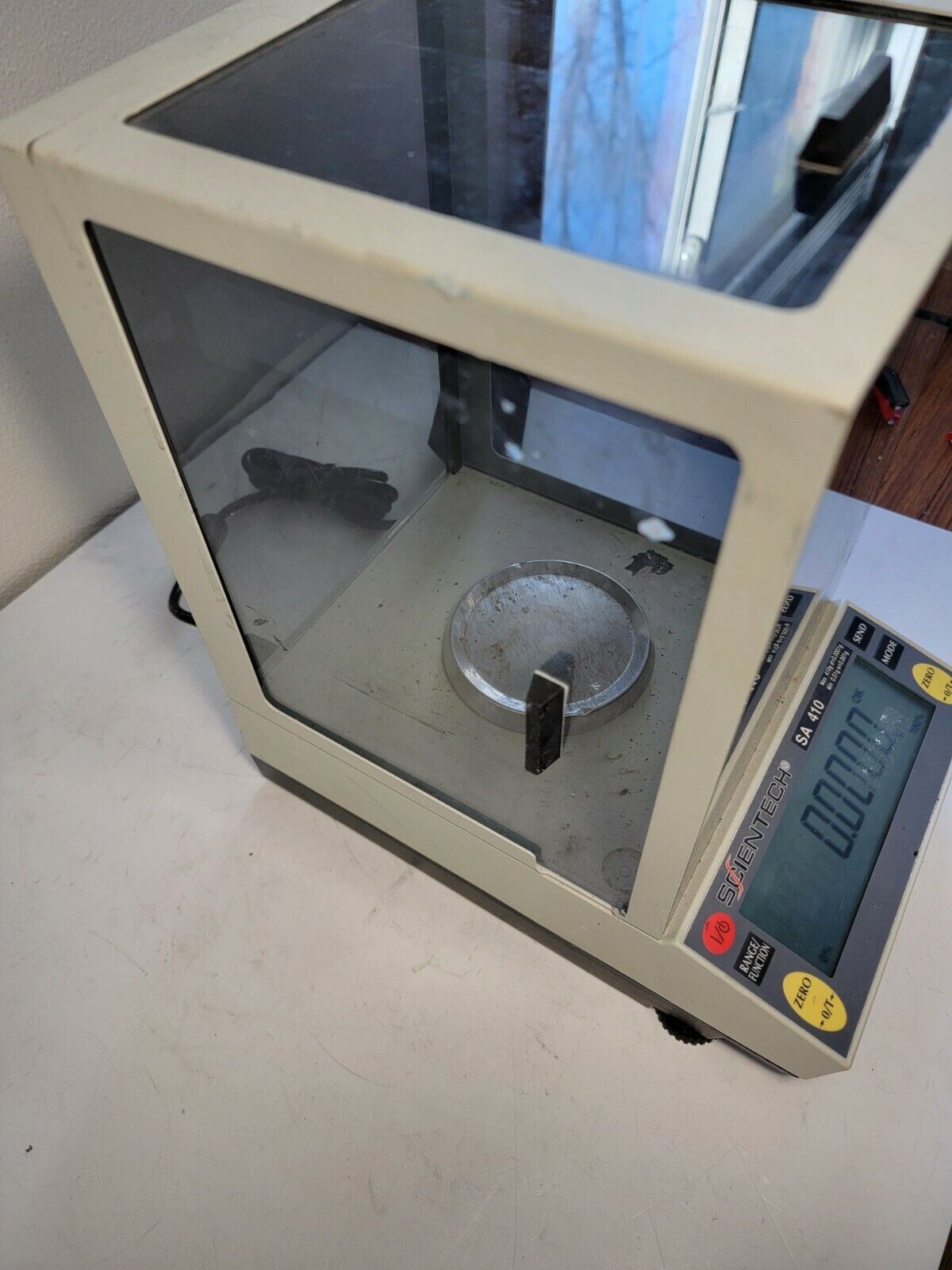 Scientech SA410 Lab Scientific High Precision Analytical Scale Balance