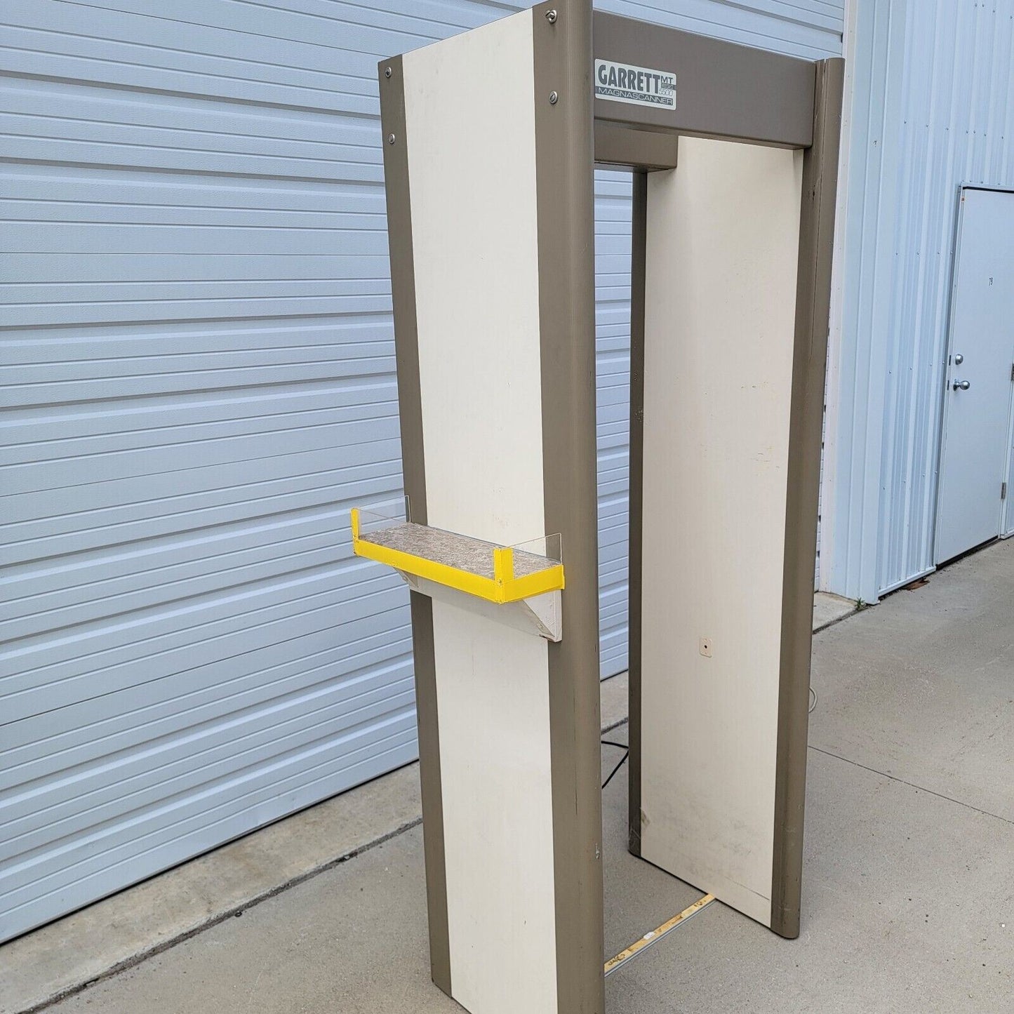 TESTED Garrett Magnascanner MT5500 Walk Through Security Metal Detector