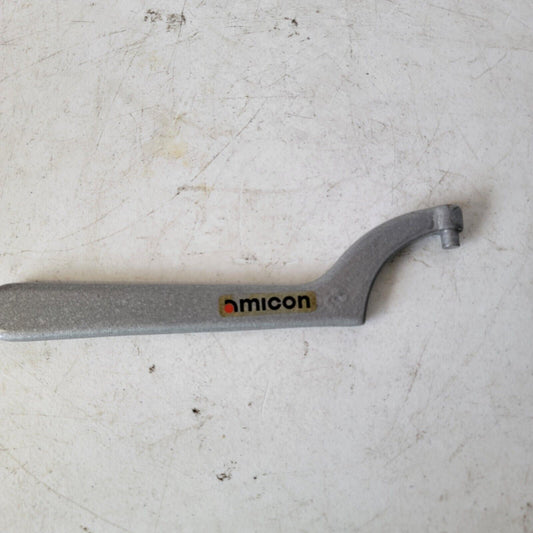 Amicon Armstrong 464 Iron Handle Crank Shaft Key