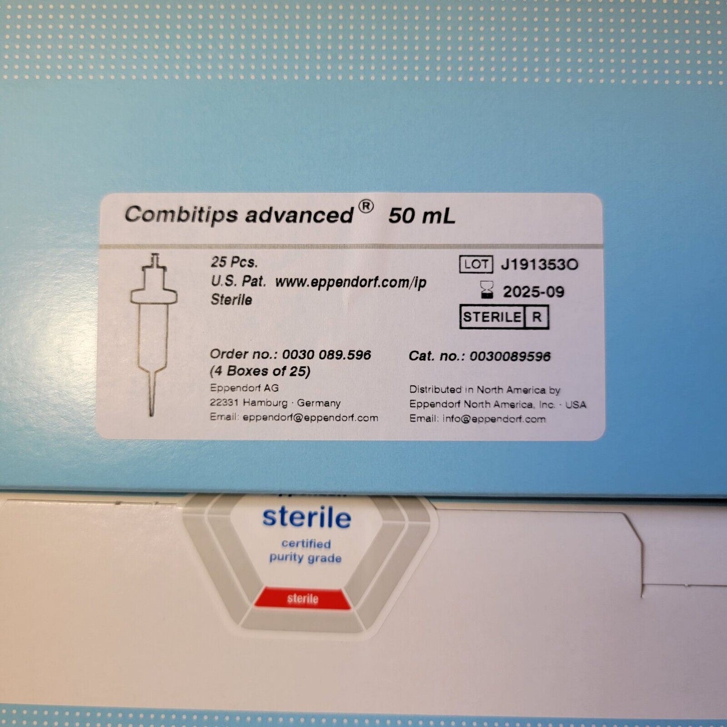 *Case of 100* Eppendorf Combitips Advanced 50mL 0030089596 Sterile, Light Gray