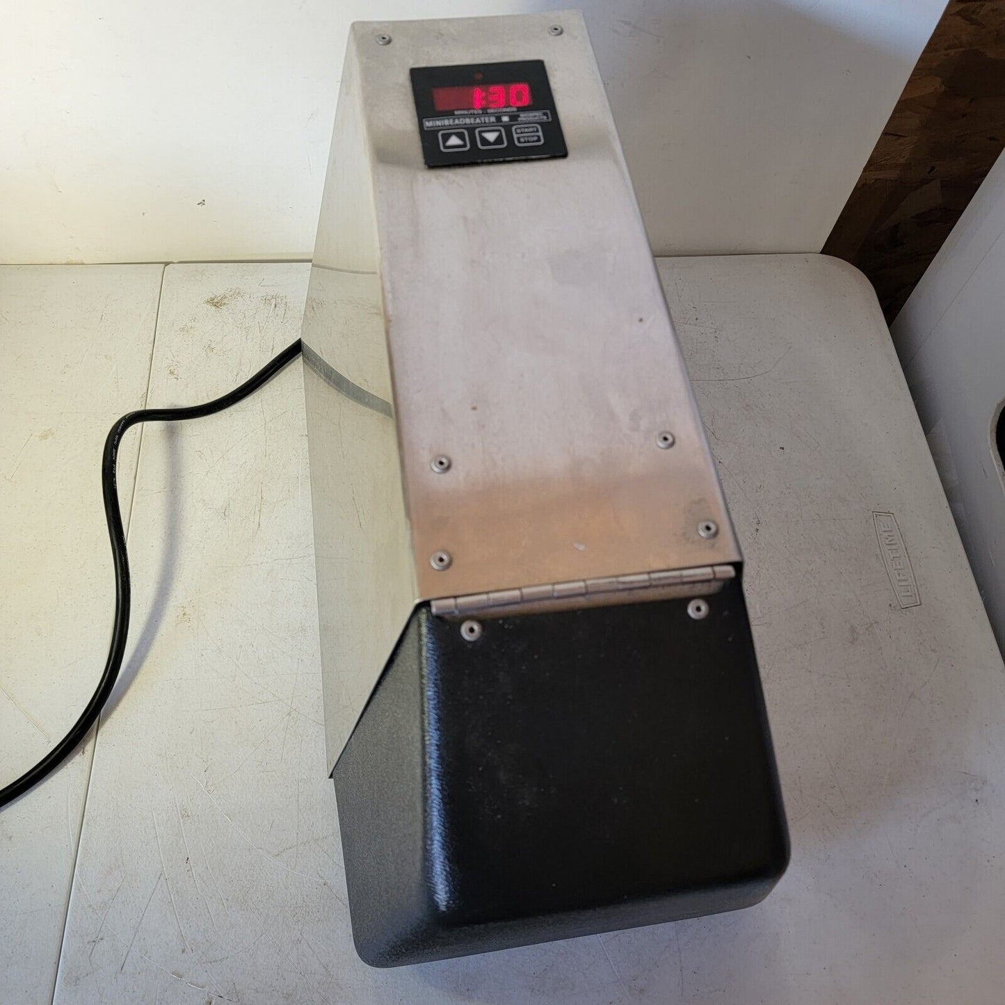 READ DESCRIPTION BioSpec Mini BeadBeater 16 Homogenizer Cell Disrupter Model 607