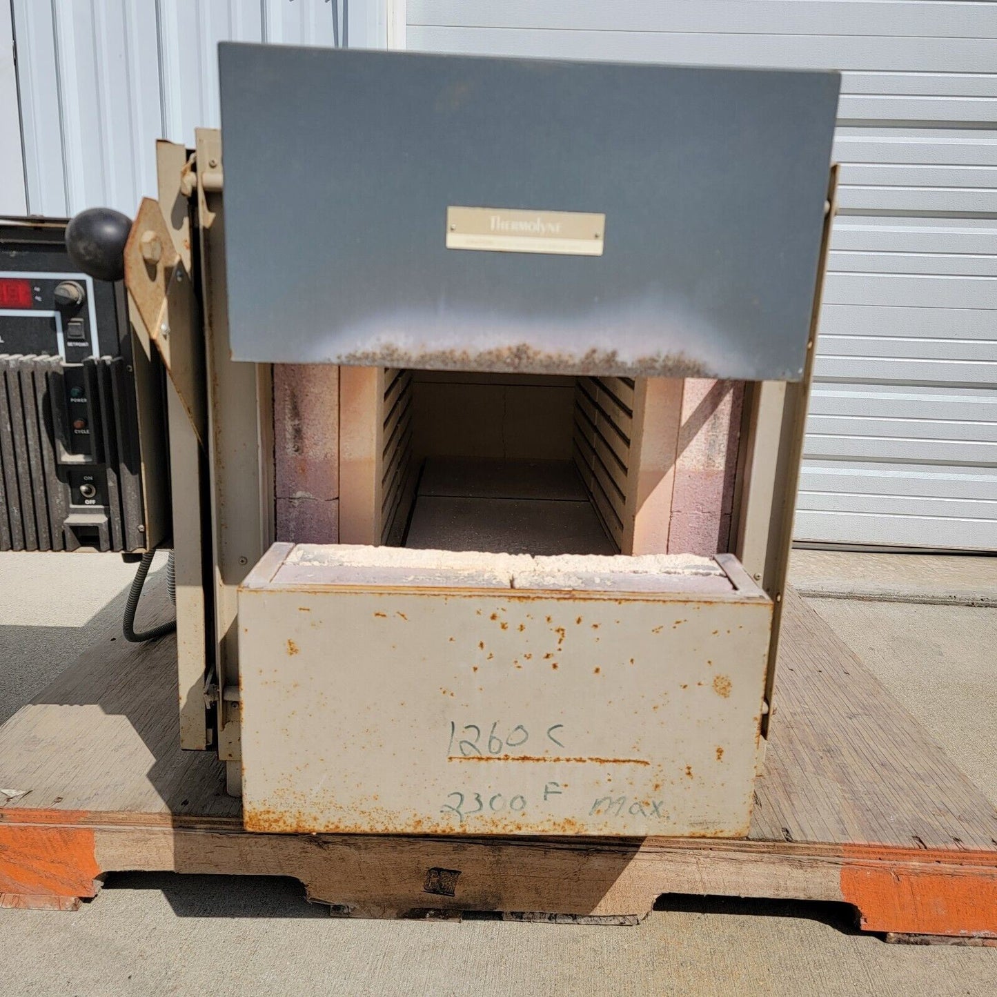 Thermolyne Heavy-Duty Muffle Lab Furnace Industrial 480v 17A 3F1856-1 1200 Deg C