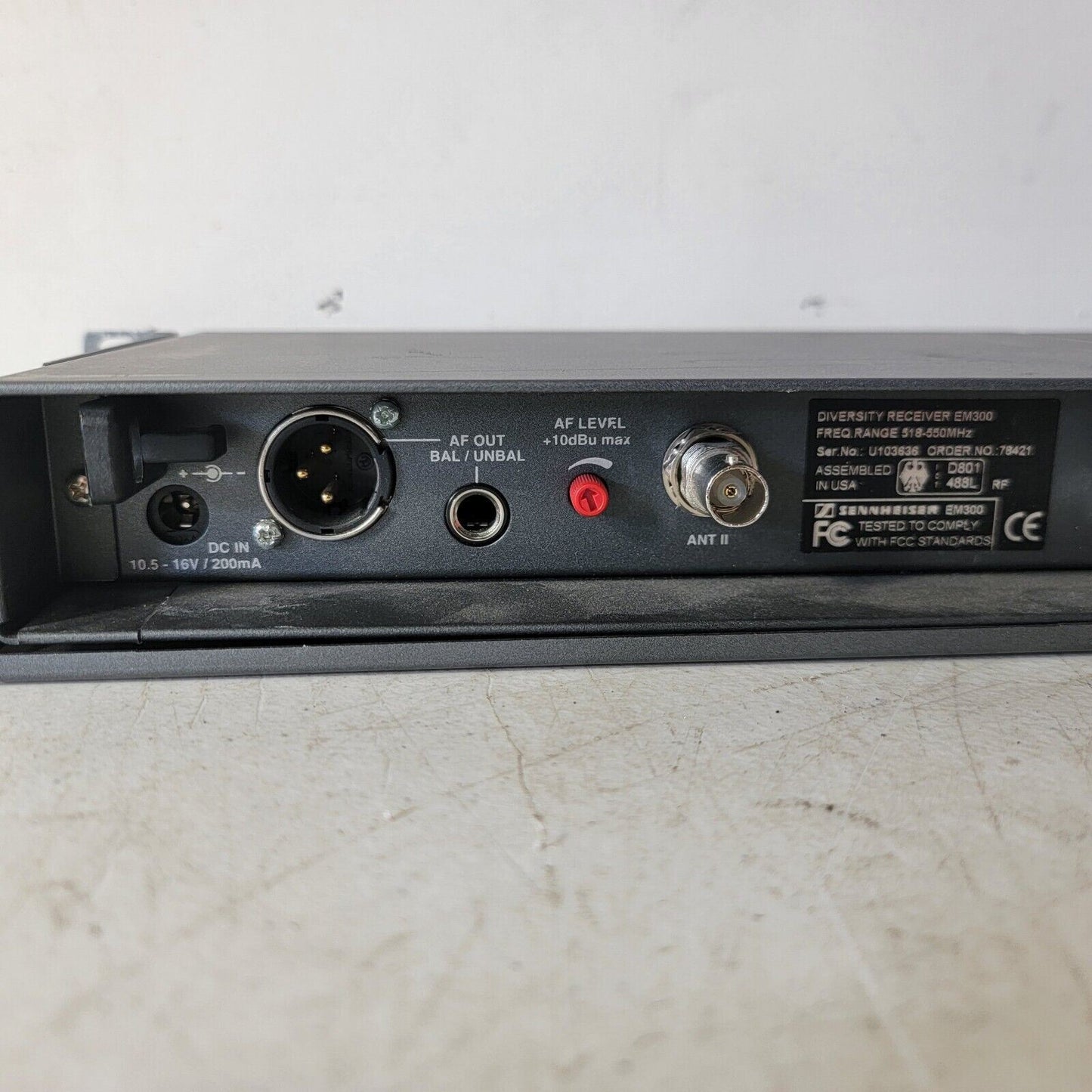 2x Sennheiser Diversity Receiver EW300 EM300 *No Accessories*