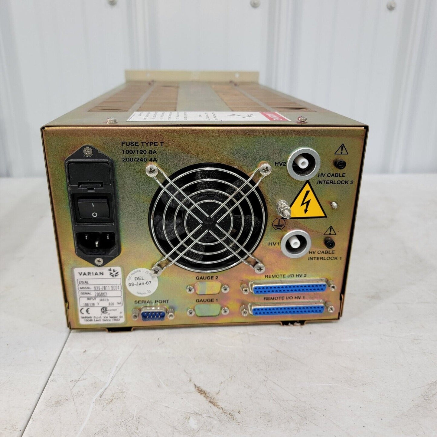 Varian 929-7011 S004 Dual Ion Pump Controller – Lab Liquidators Store