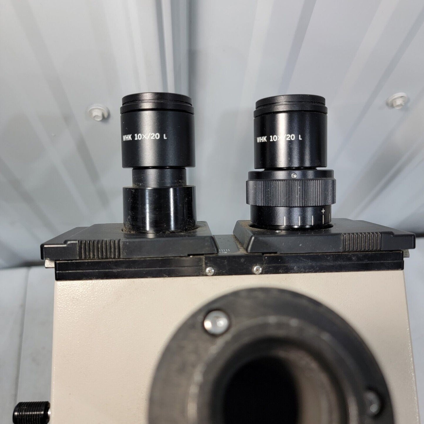 Olympus BHTU BH-2 Microscope w/ 10x/20L Eyepieces, 4x 10x 20x 100x  Objectives