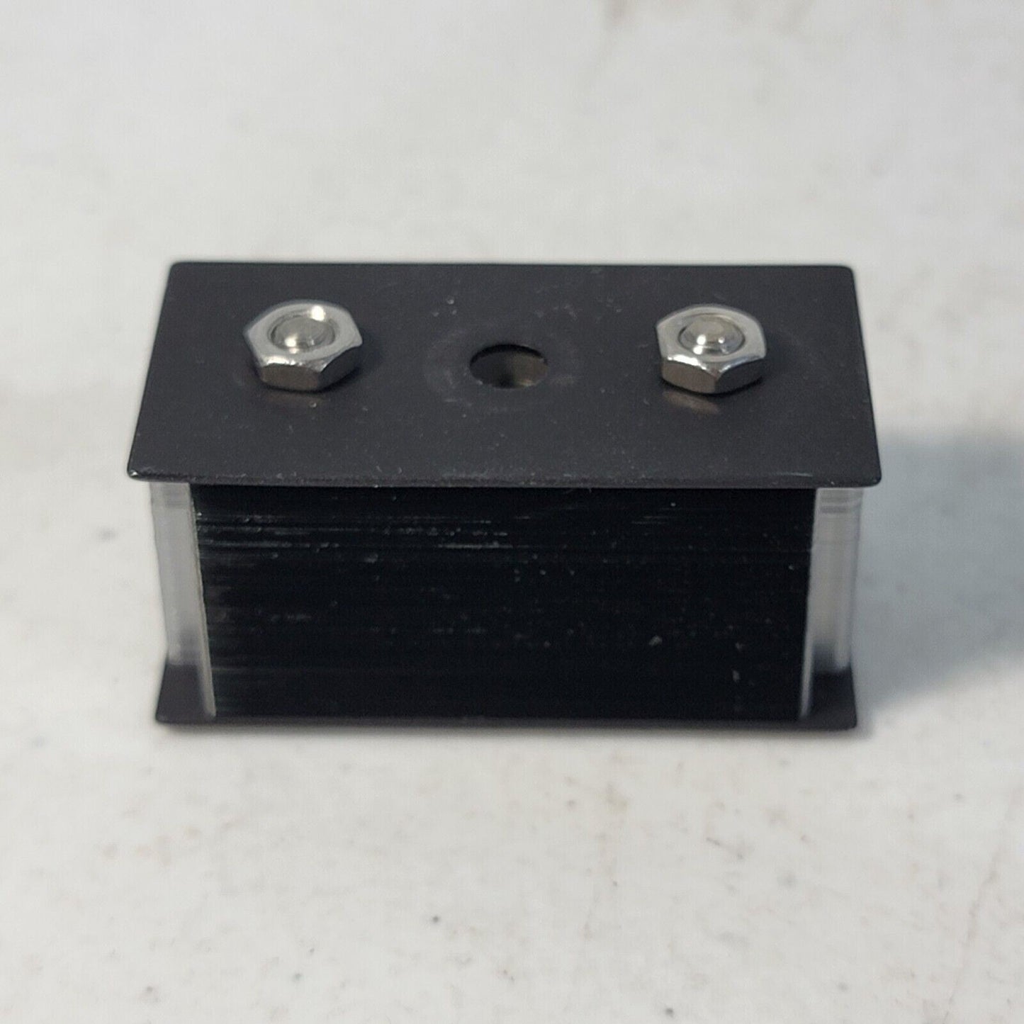 Thorlabs LB1 Beam Block 400-700nm, 10W Average Max Power CW