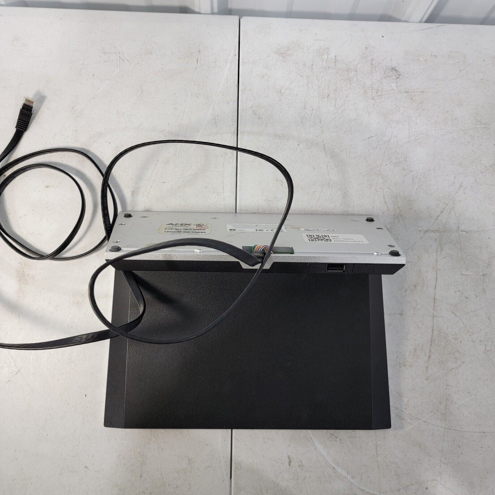 AMX MXT-1001 Modero X Series 10" Tabletop Touchscreen Control Panel FG ...