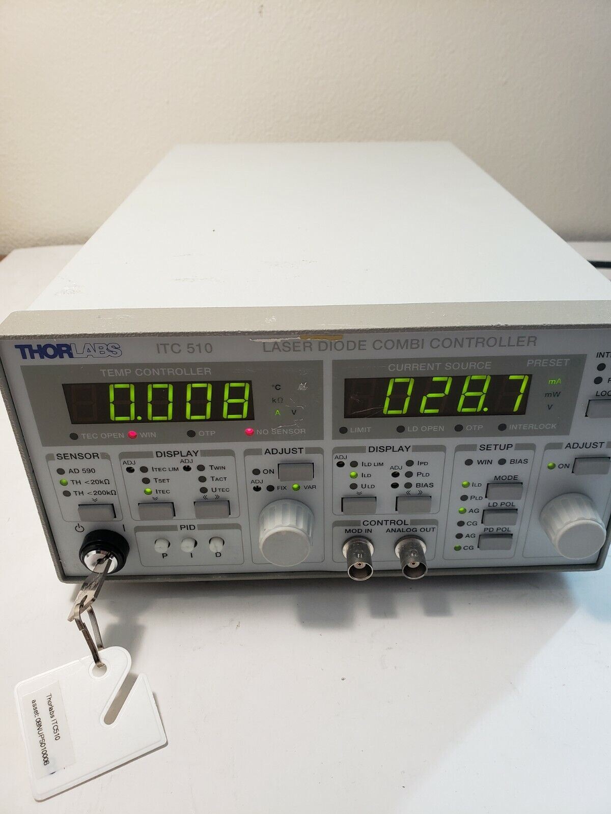 ThorLabs ITC510 - Benchtop Laser Diode and Temperature Controller TESTED