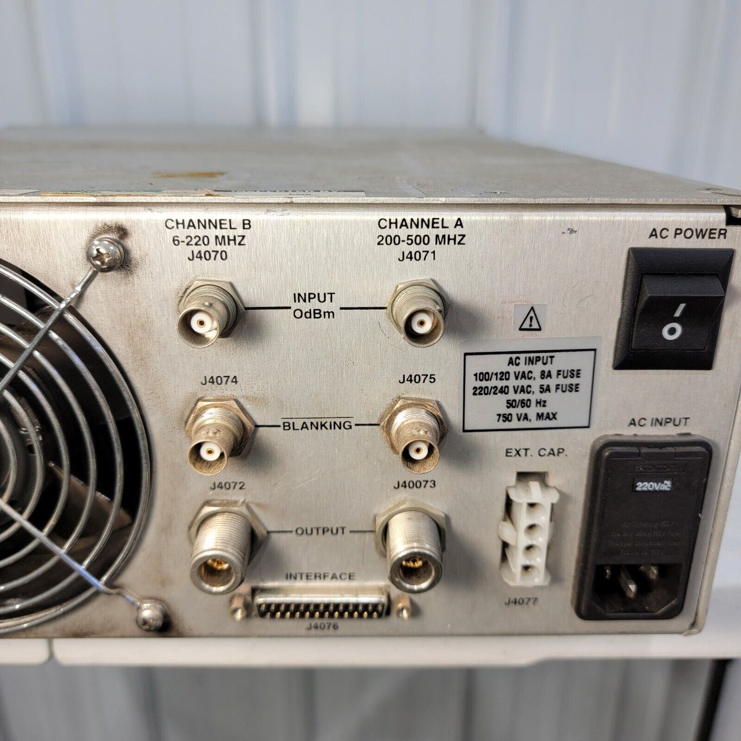 Varian AMT RF Dual Band Power Amplifier 6-500 MHz 3900C-12 for NMR Systems