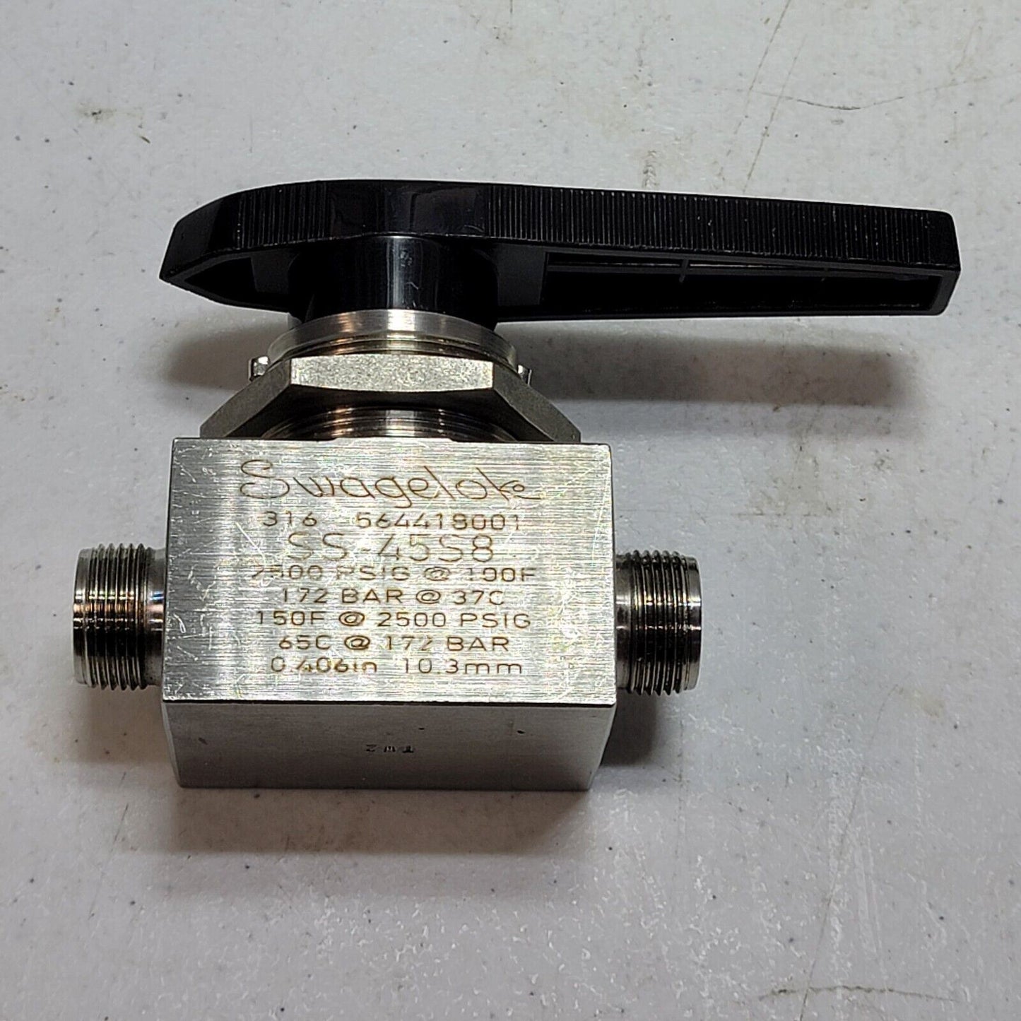 Swagelok SS-45S8 Ball Valve 1/2" Swagelock Fittings