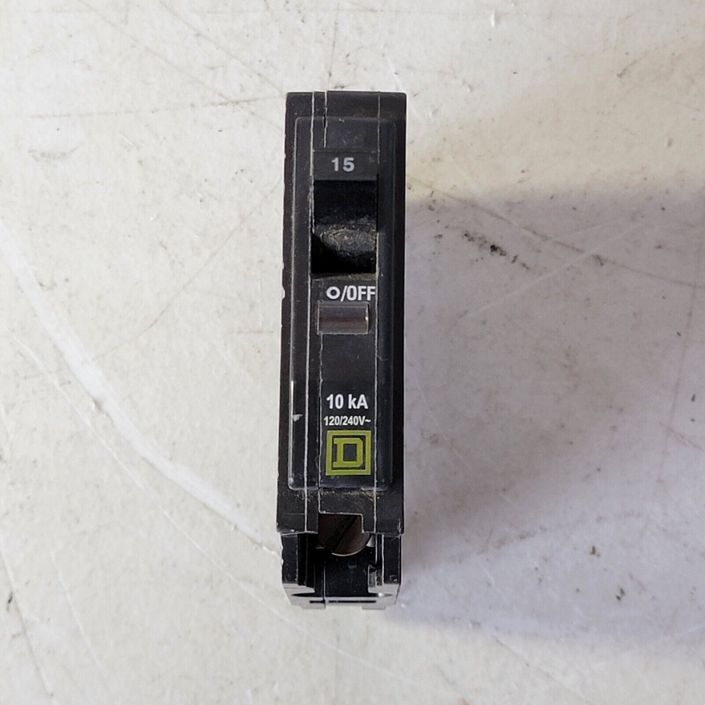 Square D 15A Breaker 120/240v Issue No. AB-4375