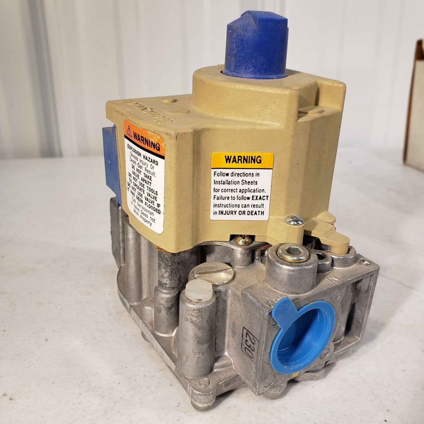 Honeywell VR8345M 4302 Gas Valve Lab Liquidators Store