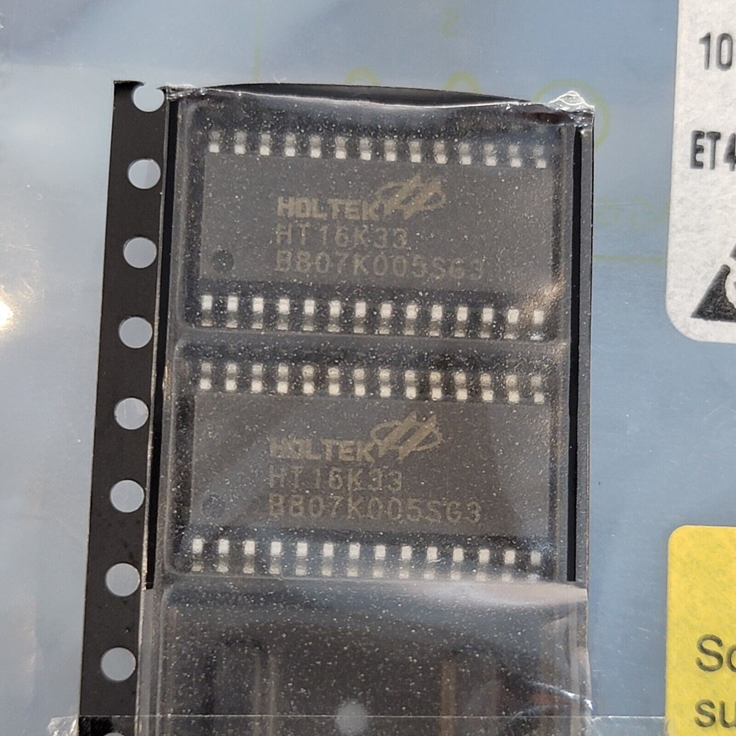 Lot of 2, Holtek HT16K33-28SOP, LED Driver 16-Segments, 5 V, 28-Pin SOP
