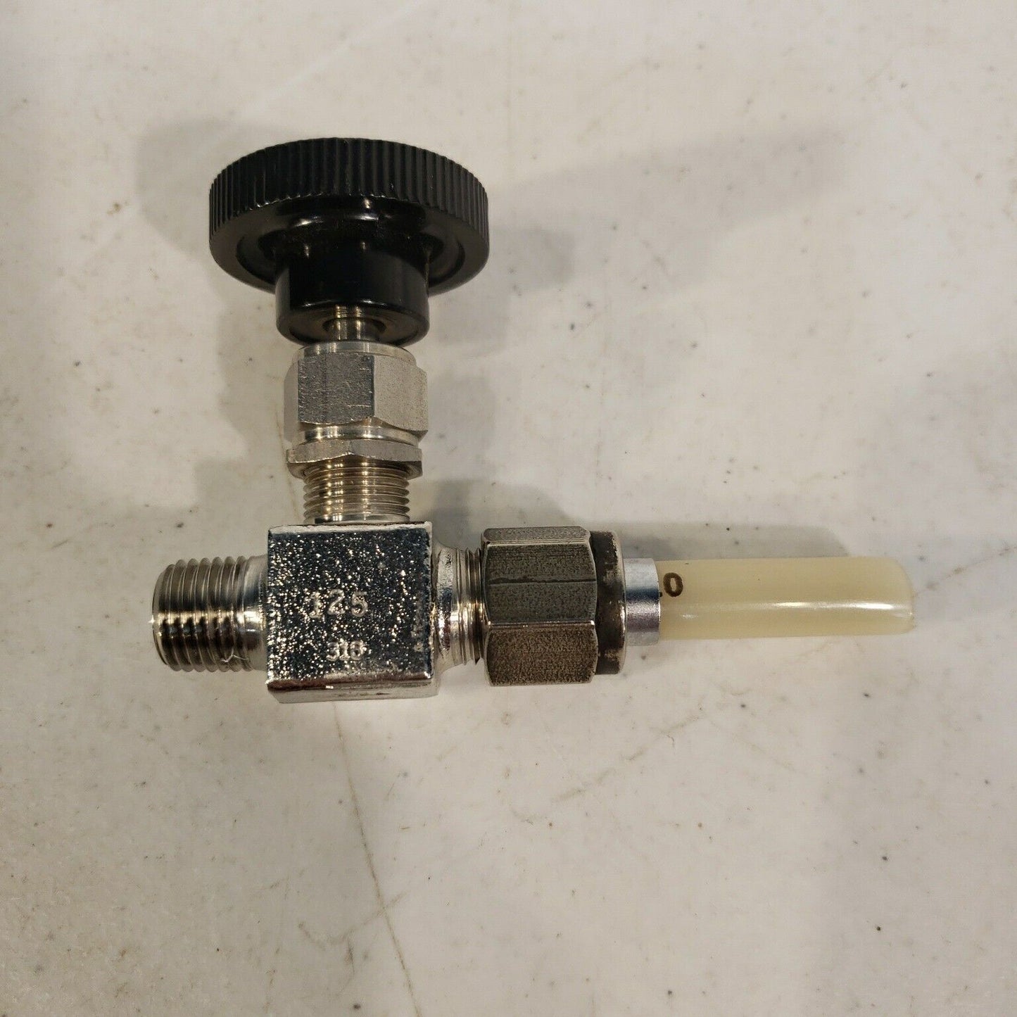 Flo-Lok 125 1/2" Needle Valve