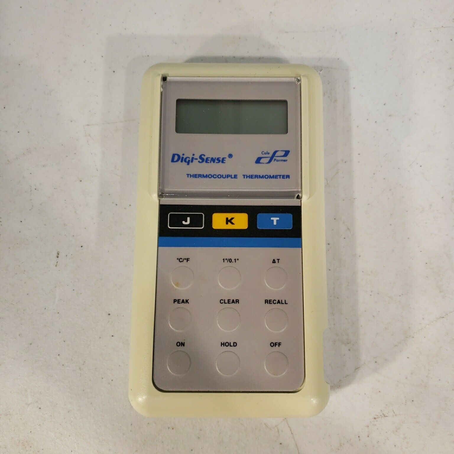 Cole-Parmer Digi-Sense Thermocouple Thermometer 8528-20 – Lab ...