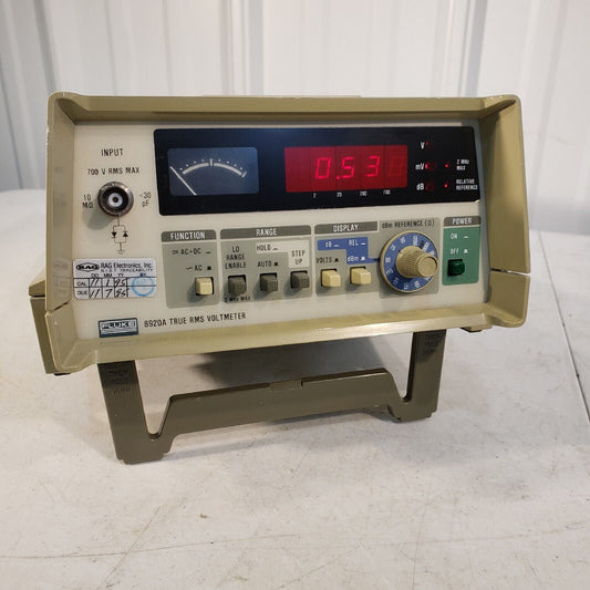 Fluke 8920A 180µV-700V AC/DC True RMS Voltmeter