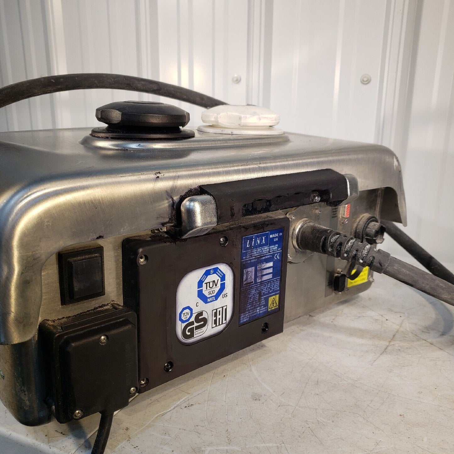 LINX 5900 Continuous Ink Jet Coder Printer 120v w/ Print Head