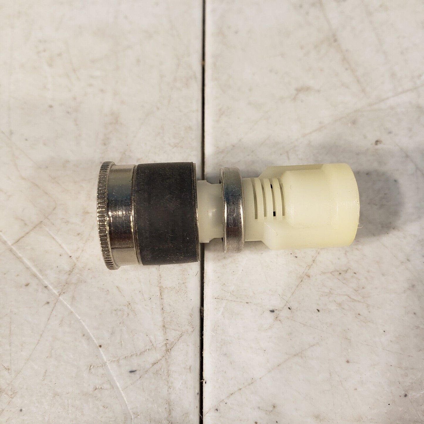 MemrySafe ShowerGard Anti-Scald Device 10500 Sexauer SXR-115