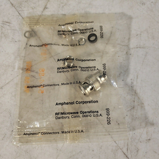 Amphenol 74868 UG-88/U BNC TO F Female  5 A 500V
