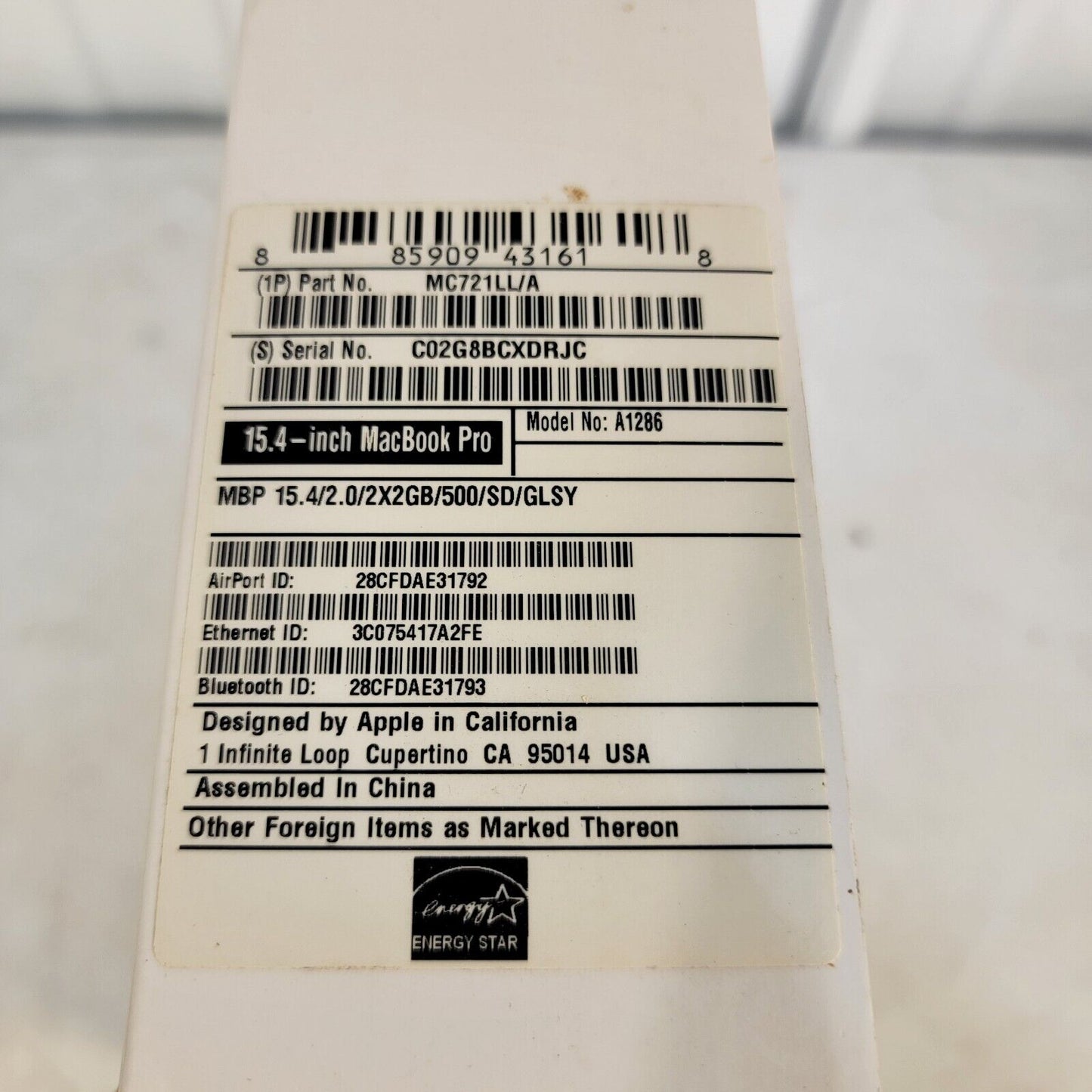 Apple MacBook Pro BOX ONLY A1286 MC721LL/A 15.4 Inch 2.0 GHz i7 Early 2011