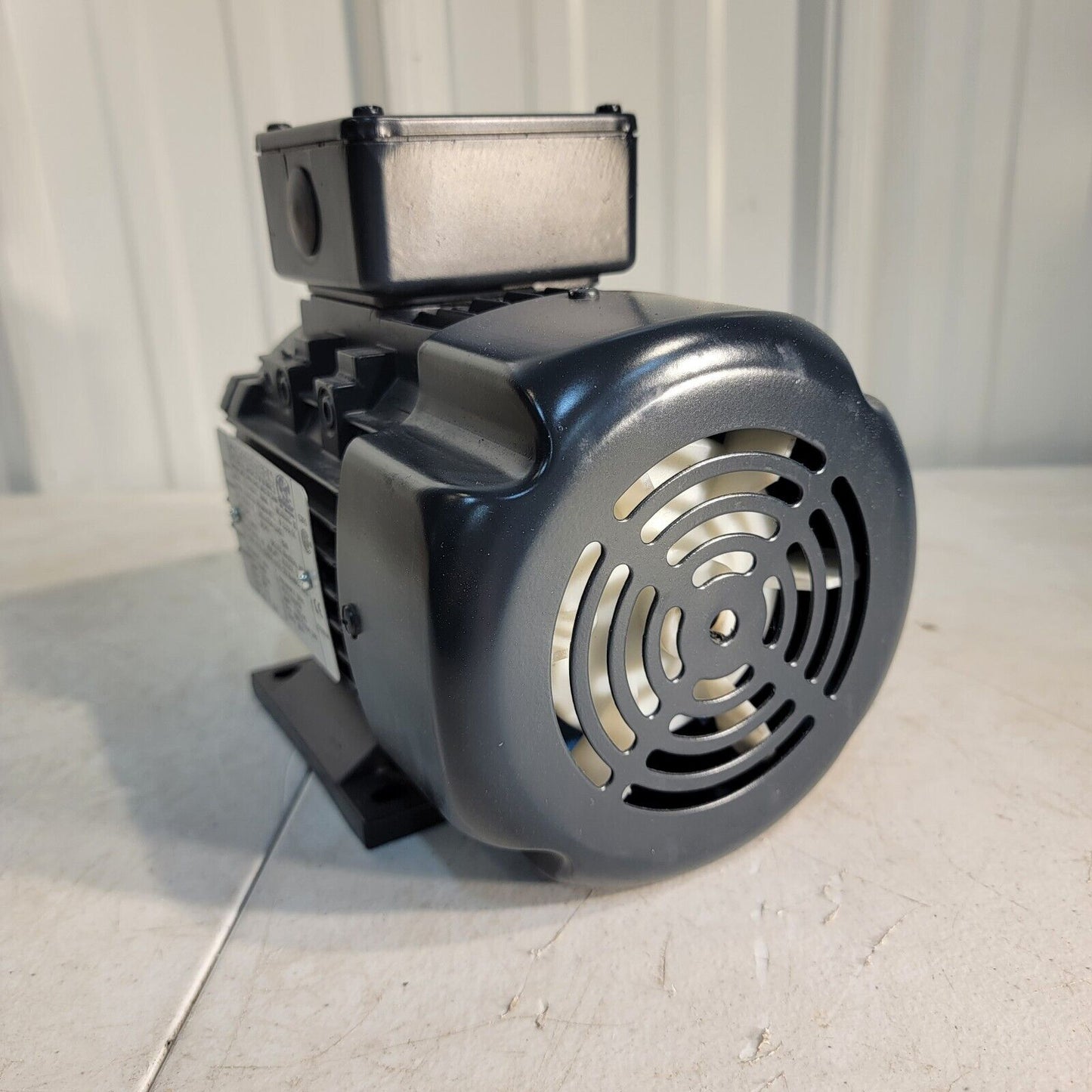 Marathon Electric 1/2 HP 1695RPM 230/460VAC 3PH IP55 71T17FH5327