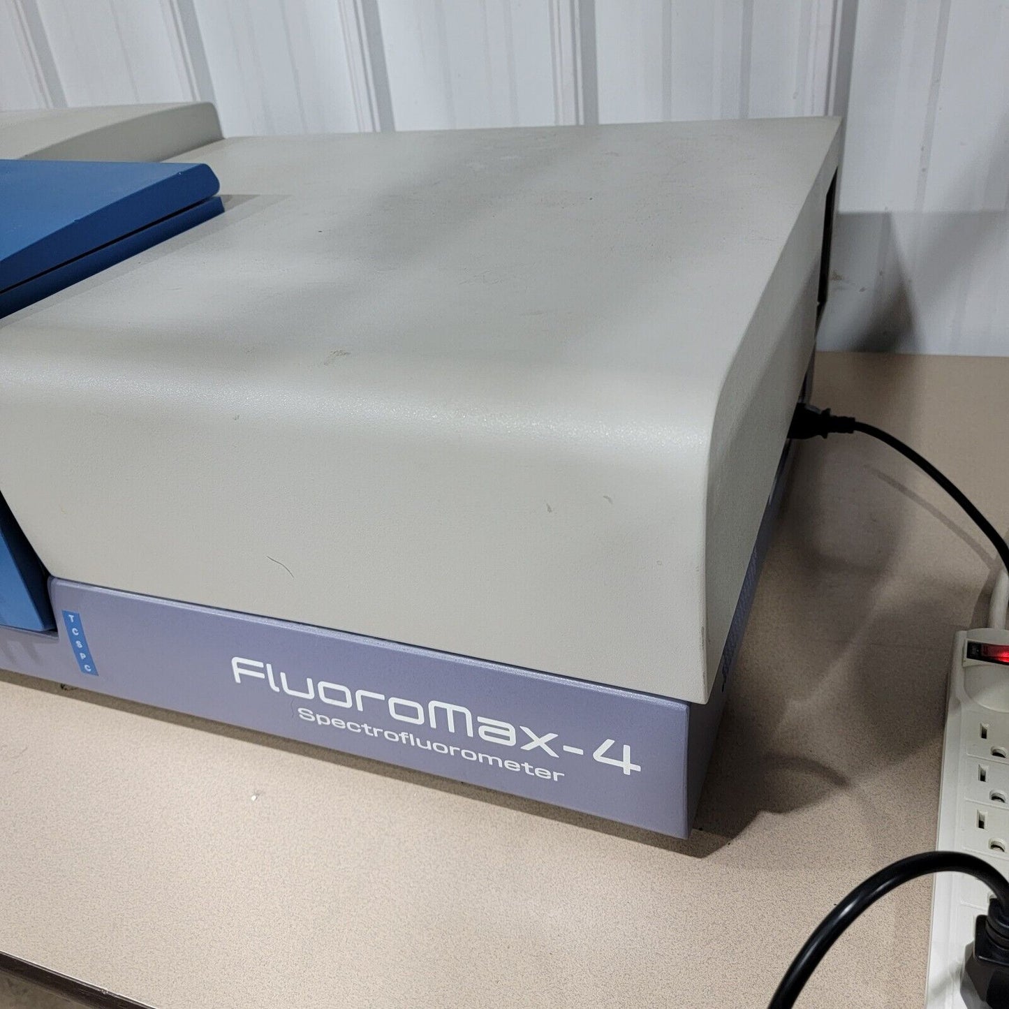 Horiba Fluoromax-4 Spectrofluorometer Spectrometer TCSPC w/ FluorEssence USB Key