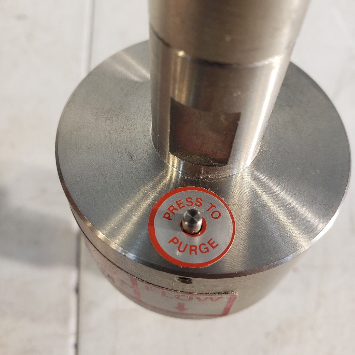 Veeco INC. PV-10 Flow Sensor Piezo High Vacuum Stainless Steel