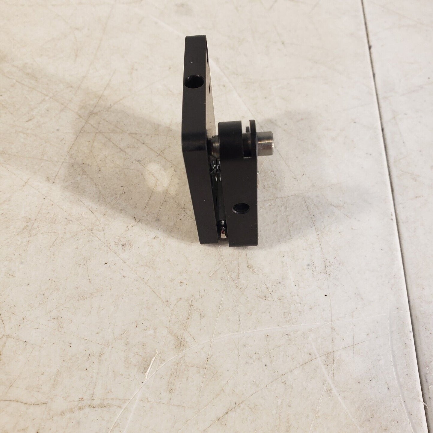 Newport Performa-i 2"X 2 Optical Mount