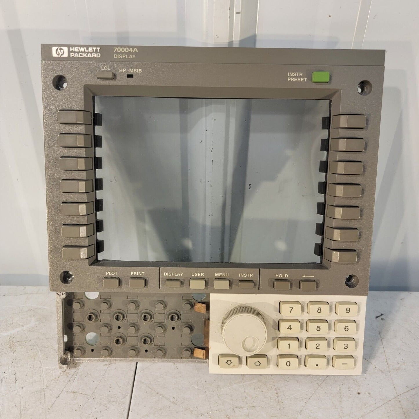 HP Hewlett Packard Agilent 70004A Display Front Control Panel