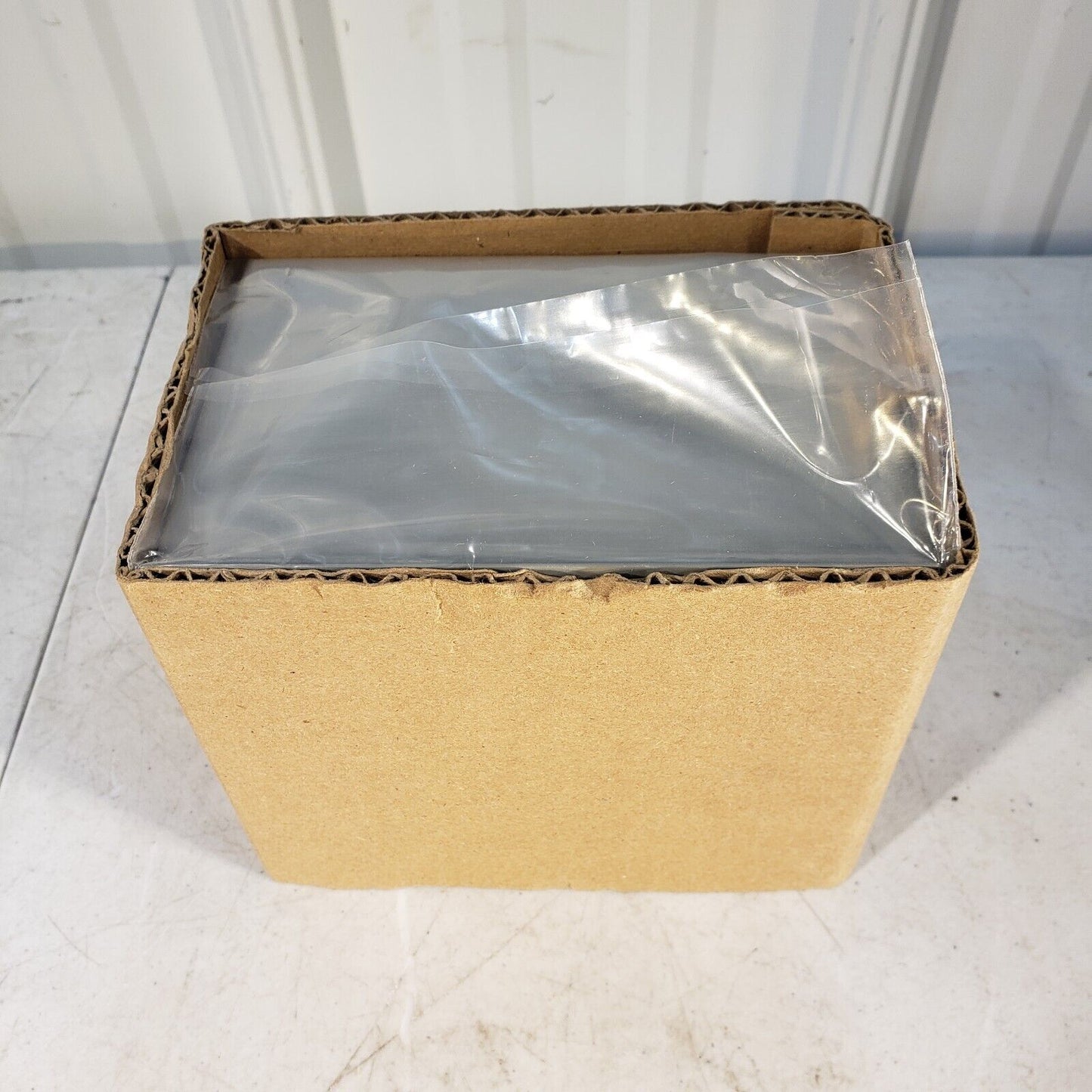 Steel Project Box 6" x 5" x 4" w/ Two Side Plates 6" x 5" and Plate Screws