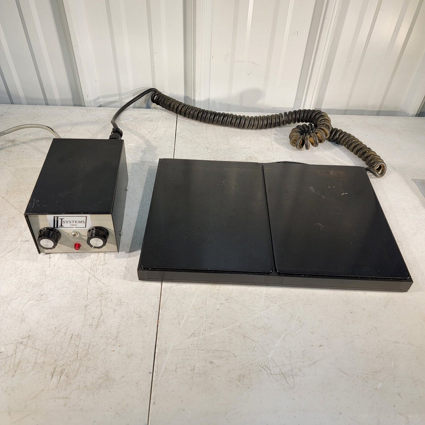 ISystems Electrostatic Chuck Station with High Voltage Power Supply